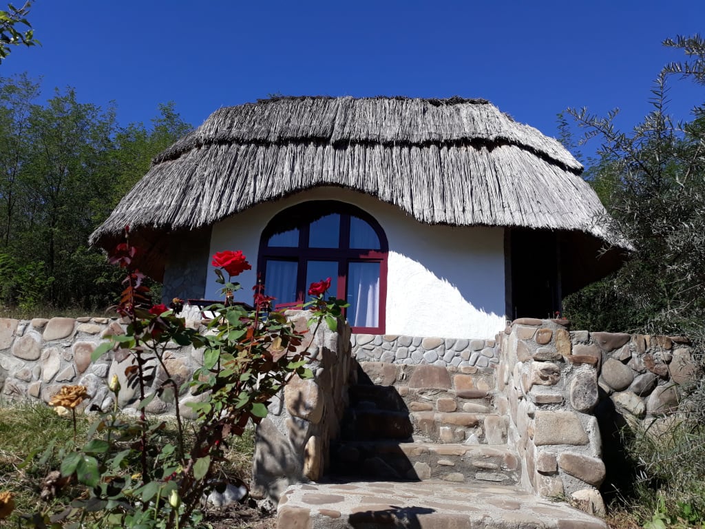 Cazare la Vulcanii Noroiosi